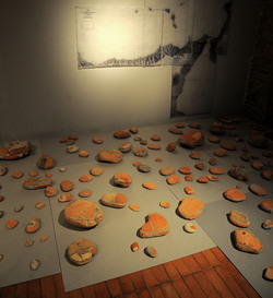 Installazione di Anne Clemence DeGrollee alla GAM di Palermo. Fotografie di Giulio Azzarello ©2017. Installazione di Anne Clemence DeGrollee alla GAM di Palermo. Fotografie di Giulio Azzarello ©2017.