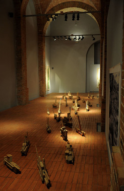 Installazione di Anne Clemence DeGrollee alla GAM di Palermo. Fotografie di Giulio Azzarello &copy;2017.