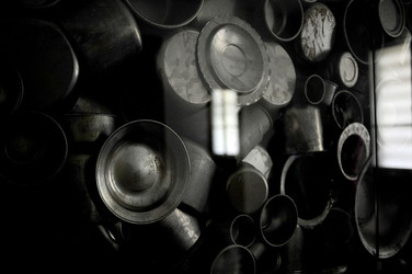 IL MUSEO SCHINDLER a Cracovia. Fotografie di Giulio Azzarello ©2016. IL MUSEO SCHINDLER a Cracovia. Fotografie di Giulio Azzarello ©2016.