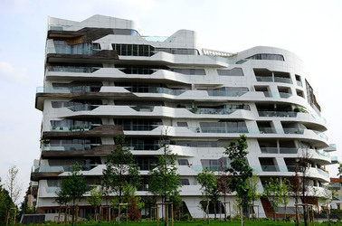 MILANO grattacieli e quartiere CITY LIFE. Fotografie di Giulio Azzarello &copy;2016.