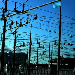 TRENO fotografie di Giulio Azzarello ©2020. TRENO fotografie di Giulio Azzarello ©2020.