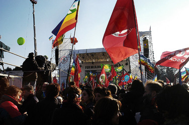 MANIFESTAZIONE per la PACE. Fotografie di Giulio Azzarello ©2014. MANIFESTAZIONE per la PACE. Fotografie di Giulio Azzarello ©2014.