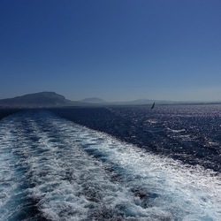 FAVIGNANA. Fotografie di Giulio Azzarello &copy;2022.