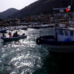 MONDELLO. Fotografie di Giulio Azzarello &copy;2022.