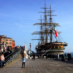 AMERIGO VESPUCCI fotografie di Giulio Azzarello &copy;2020.