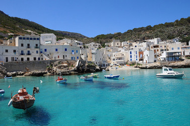 ISOLA DI LEVANZO in Sicilia. Fotografie di Giulio Azzarello &copy;2014.