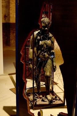 VENEZIA installazione nigeriana inizio Arsenale. Biennale Arch. Cont.. Fotografie di Giulio Azzarello &copy;2022.