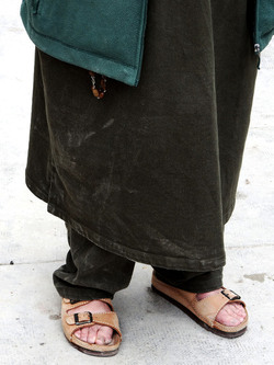 MISSIONE un documentario di P.Scimeca. Fotografie di Giulio Azzarello ©2015 2016. MISSIONE un documentario di P.Scimeca. Fotografie di Giulio Azzarello ©2015 2016.