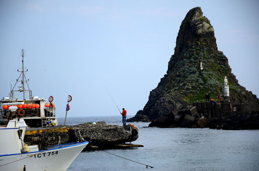 ACITREZZA in Sicilia. Fotografie di Giulio Azzarello &copy;2016.