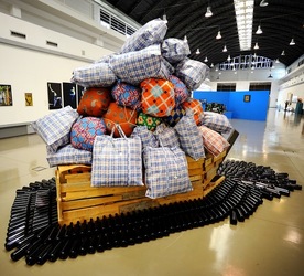 CANTIERI CULTURALI alla ZISA di Palermo. Fotografie di Giulio Azzarello ©2018. CANTIERI CULTURALI alla ZISA di Palermo. Fotografie di Giulio Azzarello ©2018.