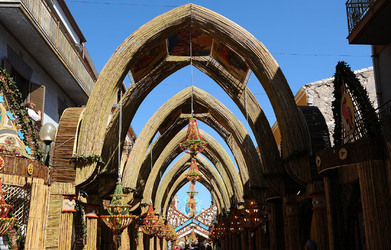 GLI ARCHI DI PASQUA a San Biagio Platani in Sicilia. Fotografie di Giulio Azzarello &copy;2014.