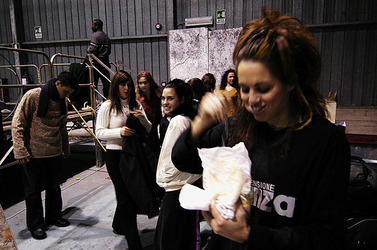 NOTREDAM de PARIS con giovani artisti. Fotografie di Giulio Azzarello ©2014. NOTREDAM de PARIS con giovani artisti. Fotografie di Giulio Azzarello ©2014.