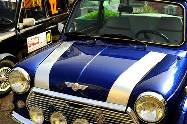 RADUNO di auto classiche MiniCooper. Fotografie di Giulio Azzarello &copy;2016.
