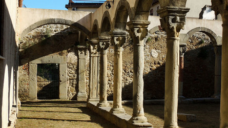 IL CHIOSTRO di S.Angelo di Brolo Messina . Fotografie di Giulio Azzarello ©2014. IL CHIOSTRO di S.Angelo di Brolo Messina . Fotografie di Giulio Azzarello ©2014.