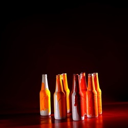 BOTTIGLIE. Fotografia di Giulio Azzarello ©2023. BOTTIGLIE. Fotografia di Giulio Azzarello ©2023.