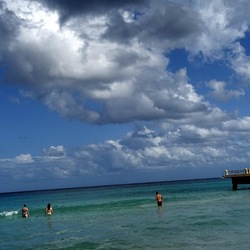 MONDELLO. Fotografe di Giulio Azzarello &copy;2023.