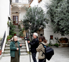 MISSIONE un documentario di P.Scimeca. Fotografie di Giulio Azzarello ©2015 2016. MISSIONE un documentario di P.Scimeca. Fotografie di Giulio Azzarello ©2015 2016.