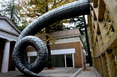 BIENNALE di VENEZIA Arte Contemporanea Giardini. Fotografie di Giulio Azzarello &copy;2020.