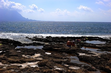 PAESAGGIO SICILIANO di MARE. Fotografia di Giulio Azzarello &copy;2018.