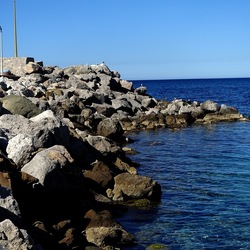 ISOLA. Fotografie di Giulio Azzarello &copy;2024.