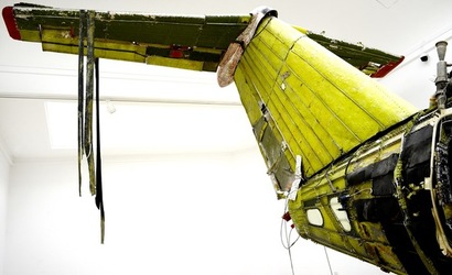 AEREO SMONTATO E ROVESCIATO Biennale di Venezia fotografie di Giulio Azzarello &copy;2020.