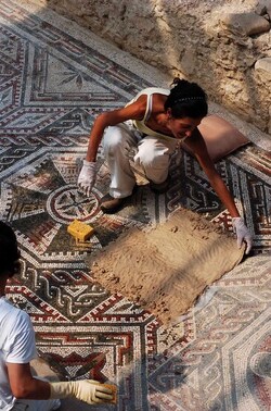 I MOSAICI della VILLA ROMANA DEL CASALE Piazza Armerina in Sicilia. Fotografie di Giulio Azzarello &copy;2014.