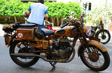 RADUNO di Auto e Moto classiche. Fotografie di Giulio Azzarello &copy;2016.