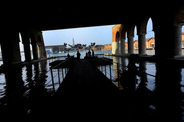 BIENNALE DI VENEZIA Arti Contemporanee Arsenale. Fotografie di Giulio Azzarello &copy;2020.