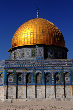 LA CITTA SANTA DI GERUSALEMME fotografie di Giulio Azzarello ©2104. LA CITTA SANTA DI GERUSALEMME fotografie di Giulio Azzarello ©2104.