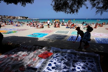 MONDELLO. Fotografie di Giulio Azzarello &copy;2023.