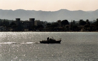MARE Mondello e Palermo febbraio 2022. Fotografie di Giulio Azzarello &copy;2022.