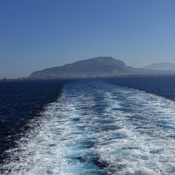 FAVIGNANA. Fotografie di Giulio Azzarello &copy;2022.