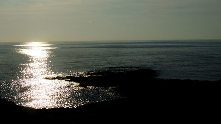 ISOLA DI USTICA la costa. Fotografie di Giulio Azzarello &copy;2016.