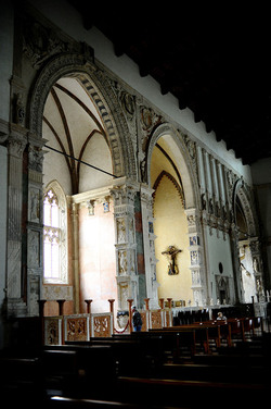 TEMPIO MALATESTIANO e SPIAGGIA di Rimini. Fotografie di Giulio Azzarello &copy;2016.