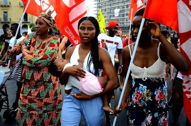 MIGRANTI manifestazione. Fotografie di Giulio Azzarello &copy;2018.