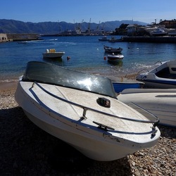 BARCHE. Fotografie di Giulio Azzarello &copy;2022.