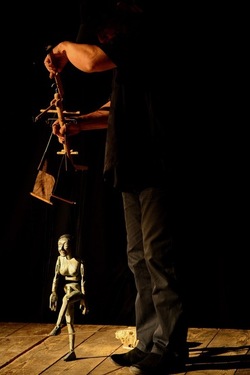 LA MACCHINA DEI SOGNI di Mimmo Cuticchio. Fotografie di Giulio Azzarello &copy;2020.