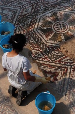 I MOSAICI della VILLA ROMANA DEL CASALE Piazza Armerina in Sicilia. Fotografie di Giulio Azzarello &copy;2014.