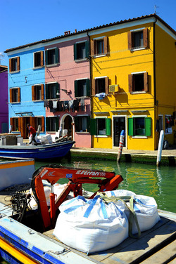 BURANO laguna di Venezia. Fotografie di Giulio Azzarello &copy;2016.