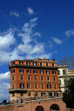 ROMA. Fotografie di Giulio Azzarello ©2014. ROMA. Fotografie di Giulio Azzarello ©2014.