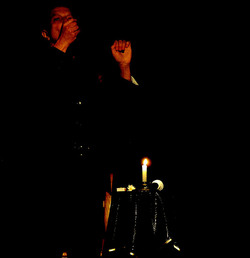 CLOCHARD uno spettacolo di e con Ludovico Caldarera. Fotografie di Giulio Azzarello &copy;2017.