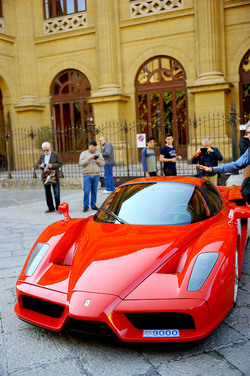 FERRARI in mostra. Fotografie di Giulio Azzarello ©2016.