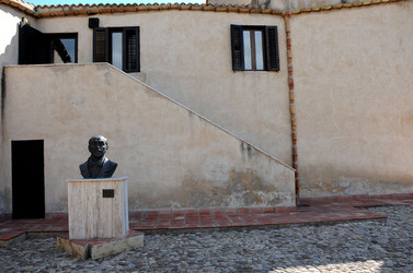 LUIGI PIRANDELLO il parco e la casa museo. Fotografie di Giulio Azzarello ©2014.