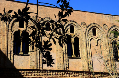 MONREALE in Sicilia. Fotografie di Giulio Azzarello &copy;2016.