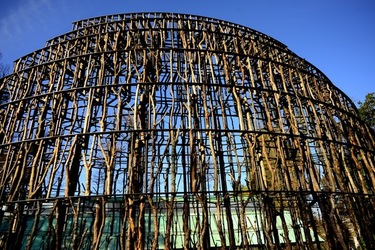 VENEZIA installazione lignea Giardini della Biennale di Arch. Cont. Fotografie di Giulio Azzarello &copy;2022.