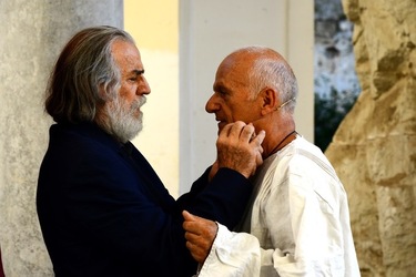 BRUNO LEONE Pulcinella. Fotografie di Giulio Azzarello ©2020. BRUNO LEONE Pulcinella. Fotografie di Giulio Azzarello ©2020.