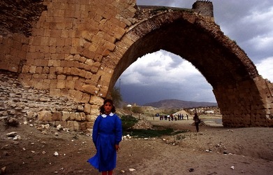 NEWROZ marzo 2001. Curdistan turco. Fotografie di Giulio Azzarello ©2001 2022. NEWROZ marzo 2001. Curdistan turco. Fotografie di Giulio Azzarello ©2001 2022.