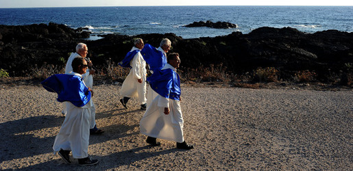 PROCESSIONE RELIGIOSA DEL MARE a Linosa. Fotografie di Giulio Azzarello ©2014. PROCESSIONE RELIGIOSA DEL MARE a Linosa. Fotografie di Giulio Azzarello ©2014.