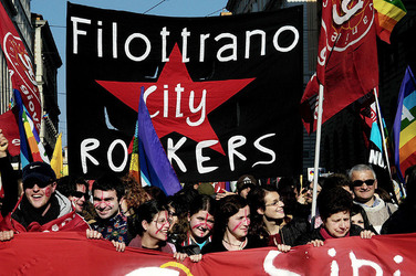 MANIFESTAZIONE per la PACE. Fotografie di Giulio Azzarello ©2014. MANIFESTAZIONE per la PACE. Fotografie di Giulio Azzarello ©2014.