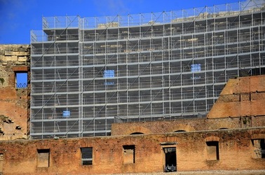 COLOSSEO Roma. Fotografie di Giulio Azzarello ©2020. COLOSSEO Roma. Fotografie di Giulio Azzarello ©2020.